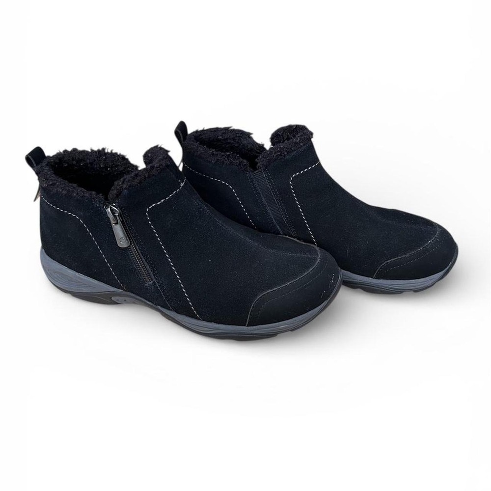 Easy Spirit Black Suede Ankle Boots with Zipper and Fur Lining Ladies Size 8.5
